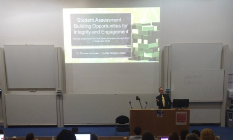 Thomas Lancaster presenting at Biosummit 2022
